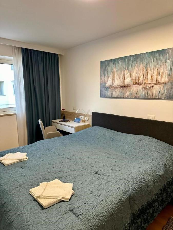 אומאג Edra Suite Apartment מראה חיצוני תמונה